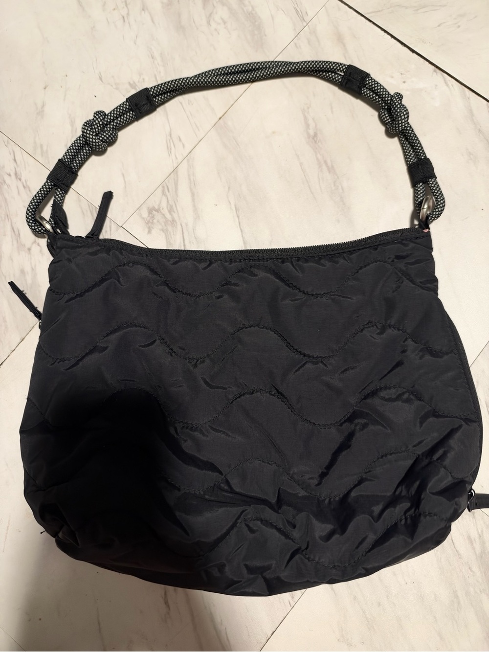 Bagsmart Black Quilted Shoulder Bag with Rope Strap